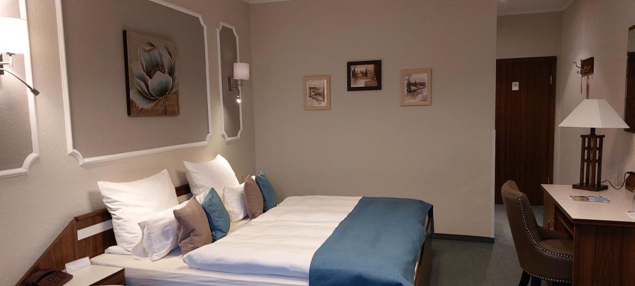 Hotel Weisse Taube Döbeln Kültér fotó